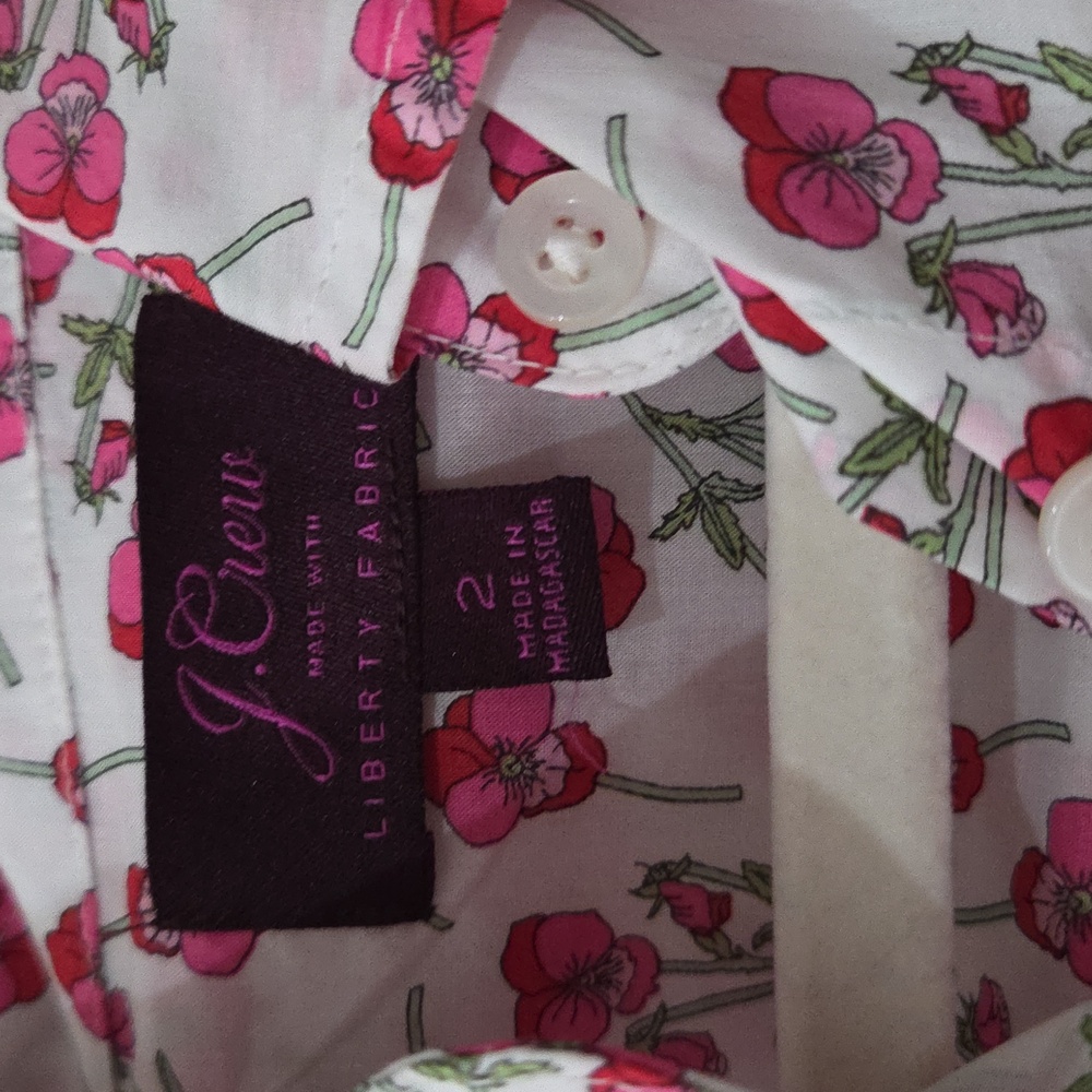 J. Crew Liberty Arts Fabric Floral Button Down Shirt Blouse Top Size 2 - Picture 3 of 4